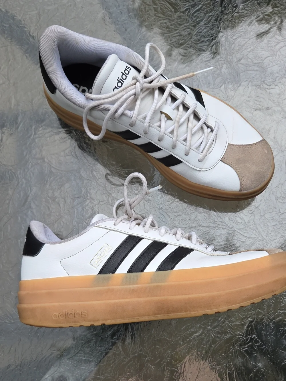 Adidas White Black 3-Stripes Gum Sole Platform Sneakers Unisex Sporty Sz.10 Read